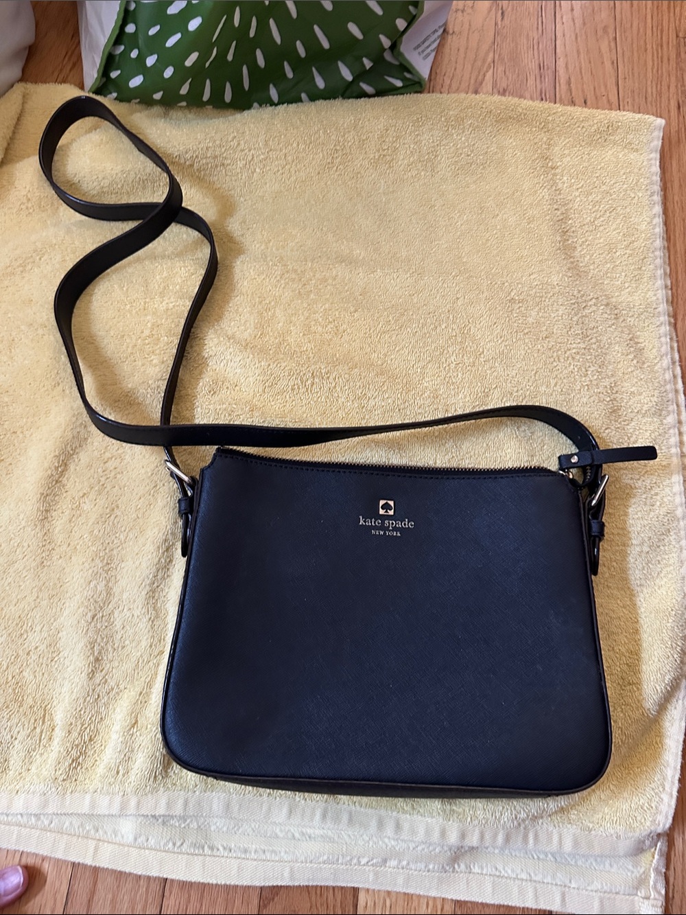 kate spade black saffiano leather crossbody